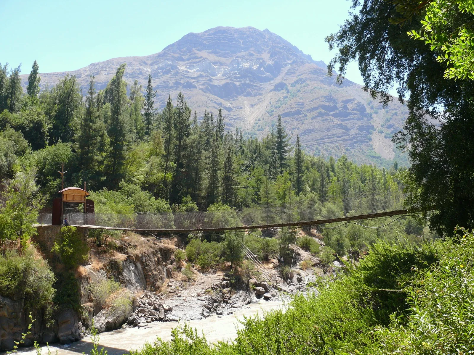 Santuario de la naturaleza Cascada de las Ánimas en el Cajón del Maipo