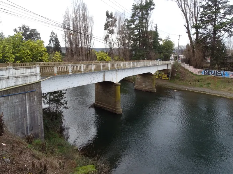 Río Bureo en Mulchén, curso de agua cercano al Salto Rehuén